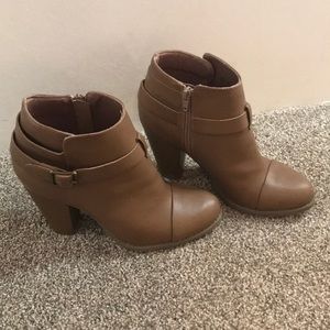 Lauren Conrad booties